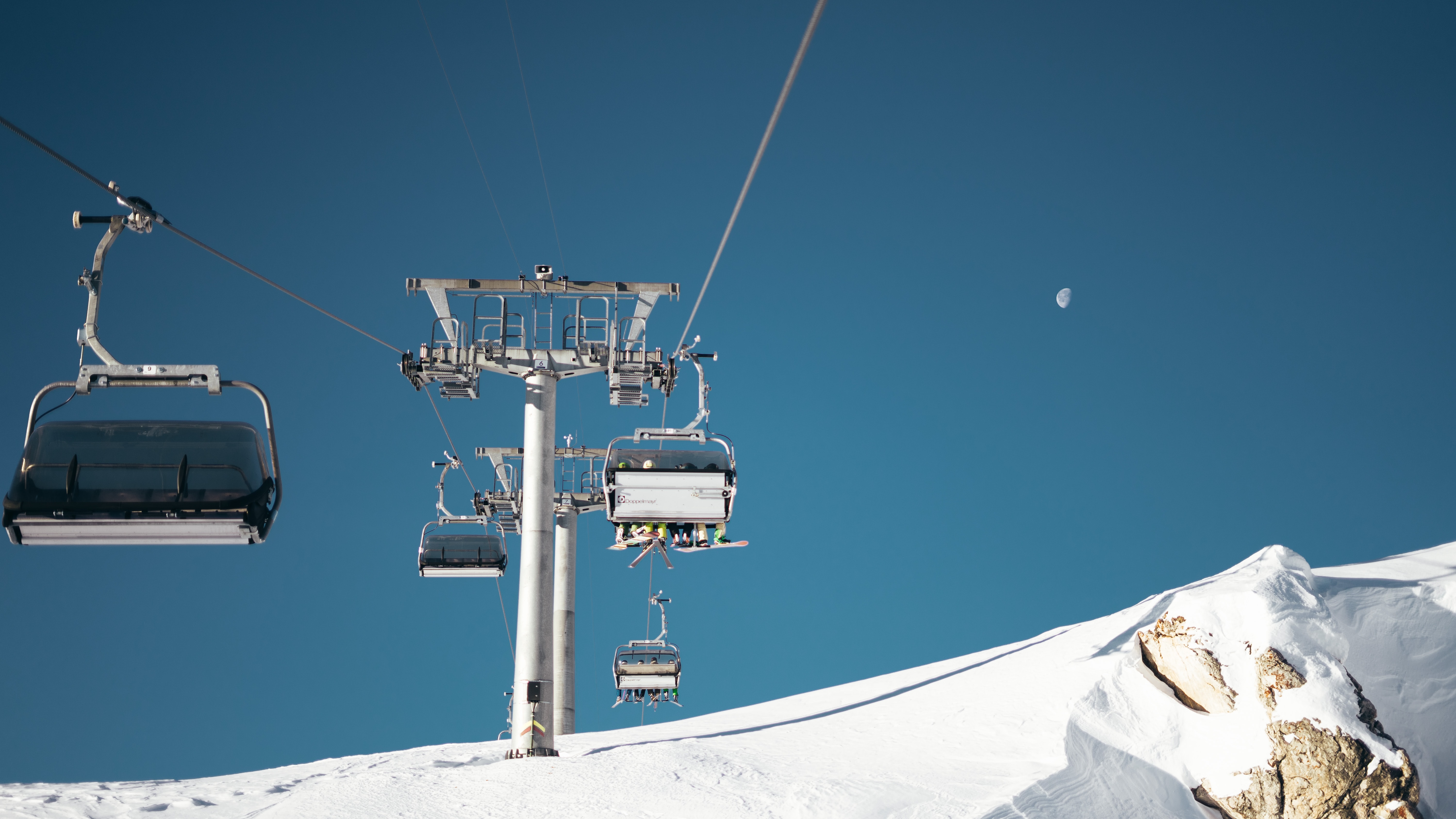 5 Days Adventure Untamed Switzerland (Interlaken 1N, Luceme 1N, Engelberg 2N)